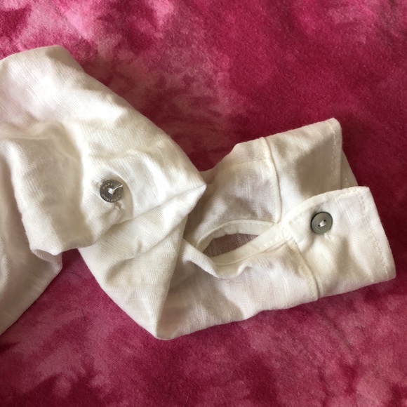 Marfinno Breezy Lace Button-down - Picture 4 of 5